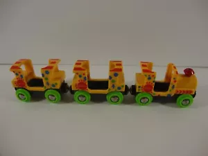 Brio Fun Park Train 33741 - Picture 1 of 7