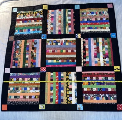 Mini colcha Crazy hecha a mano/reversible/máquina acolchada Patchwork-Snoopy, HappyFace Foto 1 de 4