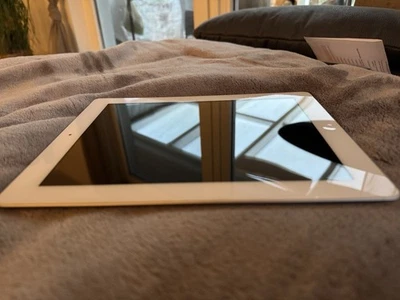 Apple IPad 4. Generation Model: A1458, Weiß, WiFi, 16GB, OVP Gebraucht - Bild 1 von 4