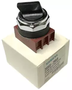 Interruptor selector operador de perno negro Siemens 3SB03-2MKB 2 posiciones 30 mm - Imagen 1 de 2