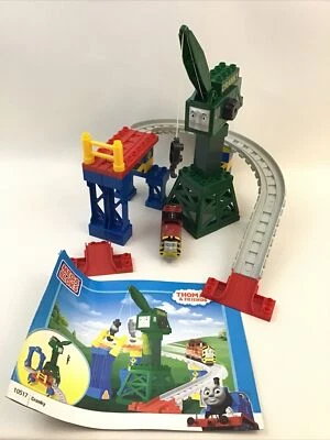 Mega Bloks 10517  Thomas & Friends Thomas Cranky the Crane With Instructions - Image 1 of 4