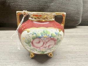 VINTAGE PAINT ALA MAIN LIMOGES FRANCE FRENCH FINE SIGNED FLOWER VASE - Picture 1 of 7