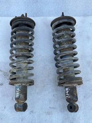 1975 1976 1977 1978 1979 1980 TRIUMPH SPITFIRE 1500 FRONT STRUTS SHOCKS PAIR - Image 1 of 3