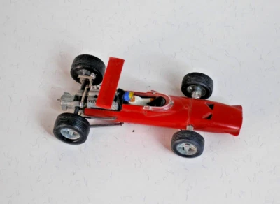 SOLIDO ART. 167 ANNO 1968 1:43 FERRARI V12 F1 CON MINIATURA PILOTA - Immagine 1 di 4