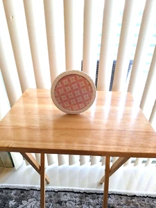 White Resin Photo Frame Round Pink Center Plastic Boarder Durable Strong - Picture 1 of 1