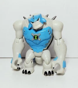 Ben 10 Ultimate Humungousaur 4" Haywire Alien Force Action Figure Bandai - Picture 1 of 2