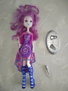 Monster HIGH [52]  mattel 2016 - Singing Popstar Ari Hauntington - Picture 1 of 2