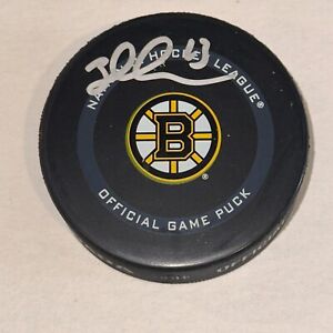 BRAD MARCHAND Signed Boston BRUINS Official GAME Puck Beckett (BAS)