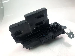 SE1045 MERCEDES-BENZ Fuse Box 2049005601 2049011901 - Picture 1 of 4