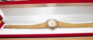 14K Yellow Gold Girard-Perregaux Vintage Ladies Wrist Watch with 30 diamonds - Picture 1 of 7