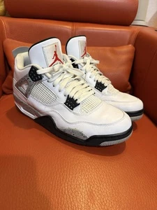 Size 11 - Jordan 4 Retro OG Mid White Cement 840606 192 IV Red - Picture 1 of 7