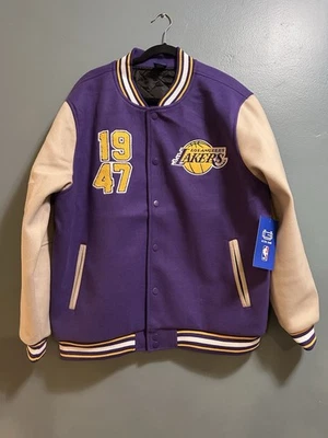 NUEVA NBA Los Angeles LA Lakers Varsity Ultra Game Chaqueta Púrpura Para Hombres Talla XL $150 Foto 1 de 4