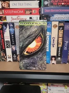 Godzilla VHS 1998 Matthew Broderick - Picture 1 of 2