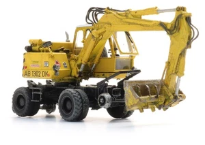 N Scale Model Vehicles - 316.132 - Atlas 1302 DKZW two-way excavator - Bild 1 von 3