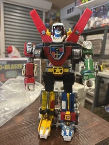 Vintage 1981 11" Voltron Lion Force Metal Japan Transformers, missing parts - Picture 1 of 19