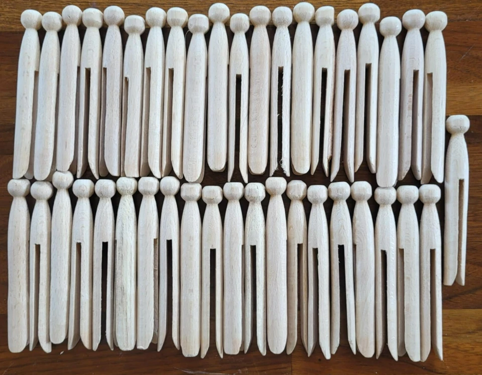 Lote de 40 pinzas para ropa de madera estilo vintage clavijas para muñecas artesanales secado de lavandería hágalo usted mismo Foto 1 de 3