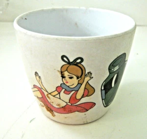 ALICE IN WONDERLAND CHILD'S CUP/MUG, NORITAKE MELAMINE WARE, JAPAN 1970'S - Picture 1 of 10
