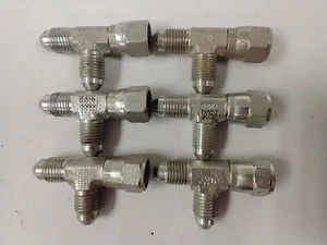 6602-04-04-04 1/4" FJIC SWIVEL TO 1/4" JIC TO 1/4" JIC TEE FITTINGS (LOT OF 6) - Picture 1 of 3