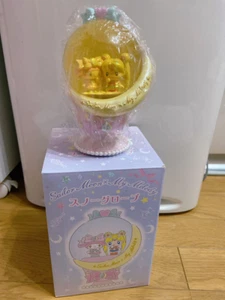 Globo de nieve Sailor Moon x My Melody Collaboration 25 aniversario limitado con caja - Imagen 1 de 4