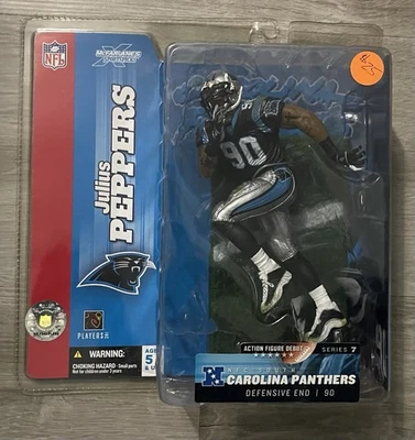 NFL NFC South Carolina Panthers Defensive End #90 Julius Peppers 2003 Figura McF Foto 1 de 3