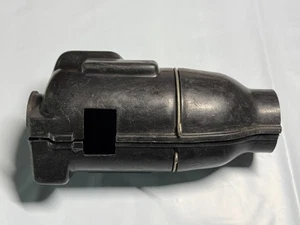 Alfa Romeo 105 SERIES BOSCH DISTRIBUTOR COVERS WITH SPRING CLIP, NEW OLD STOCK - Imagen 1 de 3