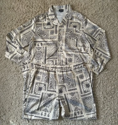 Dogg Supply By Snoop Dogg Hombre Ropa de Dormir 2XL Beige Paisley Satén Conjunto Foto 1 de 4