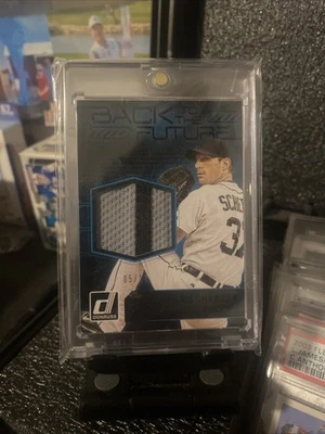 MAX SCHERZER DONRUSS BACK TO THE FUTURE 2017 PATCH NUMERADO 5/10  - Imagem 1 de 3