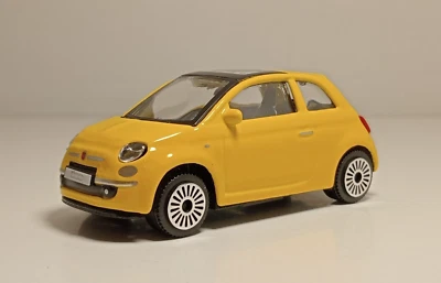 Bburago 01277 Fiat Nuova 500 "Yellow" - METAL Scala 1:43 - Immagine 1 di 3