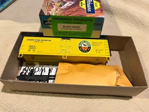 Black Horse Diamond Spring Reefer HO SCALE GREENWAY PRODUCTS CUSTOM PAINT NOS - Picture 1 of 1