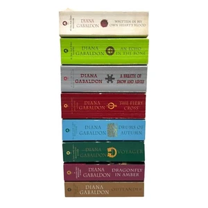 Outlander Series #1-8 by Diana Gabaldon Paperback Lot - Picture 1 of 6