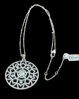 Collar Brighton Illumina - Colgante Redondo - Color Plata - Cristales - Bonito Detalle Foto 1 de 3