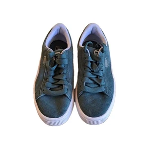Ladies Puma Suede Trainers Green Size 3  Used Good Condition - Picture 1 of 9