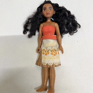 Disney Puppe Hasbro 2015 Moana bewegliche Beine. Akt ideal für OOAK Art. - Bild 1 von 7