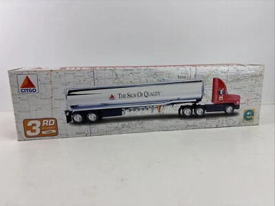 1998 CITGO DIECAST TANKER TRUCK "THE SIGN OF QUALITY" 3RD SERIES. NIB - Image 1 of 4