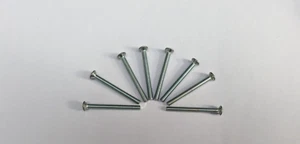 Tornillo JIS avellanado ovalado M3x32 183-83333-71 Yamaha paquete de 8 tornillos indicadores - Imagen 1 de 1