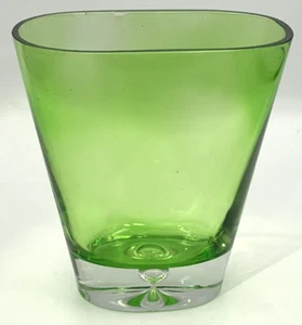 Jarrón de vidrio soplado a mano con control pesado burbuja verde esmeralda vidrio artístico 6" x 6" - Imagen 1 de 16