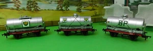 Paquete de 3 vagones de plata tanque Bachmann 37-665 'BP'/ 'SHELL' 14 toneladas nuevos en caja original (c) - Imagen 1 de 4