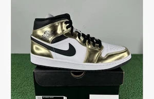 Größe 8,5 - Jordan 1 Mid SE Metallic Gold 2020 White Black Leather (DC1419-700) - Bild 1 von 5