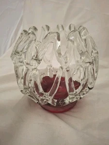 Impresionante frutero de vidrio artístico rojo con celosía aplicada vidrio transparente - Imagen 1 de 5