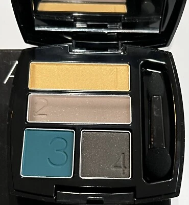 Avon True Color SAVAGE BEAUTY Eyeshadow Quad Gold Dusk Tamed Taupe Intoxicate - Image 1 of 3