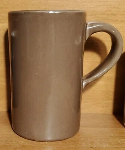 Pottery Barn STUDIO COCOA Becher, 14 oz/5 1/8", braun, Barbara Eigen, top - Bild 1 von 7