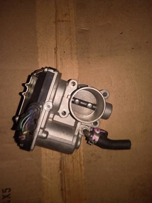Throttle Body/valve Assy MITSUBISHI MIRAGE 14 15 17 18 19 20 - Image 1 of 3