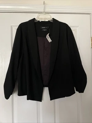 Blazer Torrid talla 4 (4X/26) negro manga acanalada núcleo delantero abierto nuevo con etiquetas Foto 1 de 4