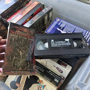 H.P. Lovecrafts Necronomicon: Book of the Dead (VHS, 1996) Vtg Horror Vhs - Picture 1 of 8