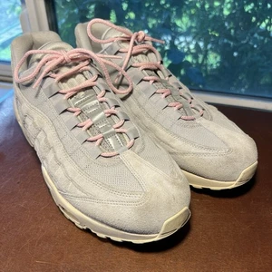 Nike Air Max 95 Men’s Size 12 Grey Fog Pink Foam Sneakers Shoes DX2670-001 2022 - Picture 1 of 17