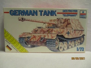 ESCI Ertl German Tank Destroyer Elephant 1/72 8360 Complete SEALED Kit - Picture 1 of 6
