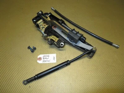 01-06 宝马 3 系列原始设备制造商乘客右手软顶车顶闩锁 7031362 E46 *无裂缝* — 第 1/4 张图片