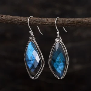 Natural Labradorite Gemstone Earring, 925 Sterling Silver, hand-crafted Jewelry - Picture 1 of 9