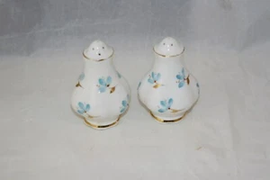 Shaker sale e pepe vintage anni 50 Royal Albert blu floreale accenti oro - Foto 1 di 7