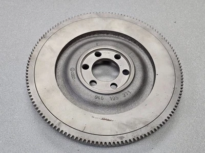 BONITO VOLANTE ORIGINAL USADO ORIGINAL ORIGINAL PORSCHE 924 215mm 1976-85 CON PASADORES #6 Foto 1 de 4
